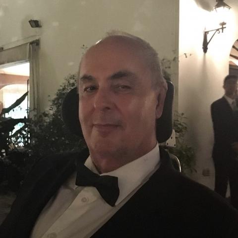 Jose Ísola	